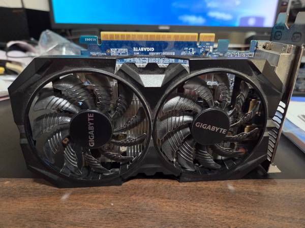 Gigabyte Nvidia 750ti 4GB video card 1