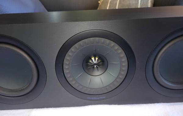 KEF Q250c Center Channel Speaker with Grill and Original Box