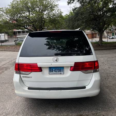 2008 Honda Odyssey - $3,999 (Bensonhurst)63654722918145124