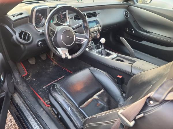 2011 Chevy Camaro 2SS - $8,000 (Shelbyville)63621600422019122