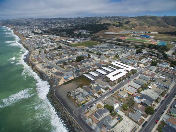 $3,550 / 2br - 810ft2 - Comprehensive Strength & Fitness Center, 2BD 1BA. JOIN OUR WATLIST! (pacifica)63938499567619120