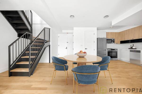 $9.625 / 5 habitaciones - Hermoso apartamento de 5 dormitorios al lado del parque McCaren63854289479681121