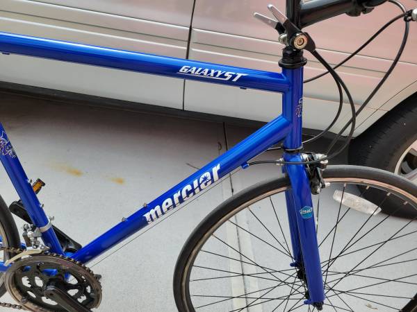 Gran bicicleta de carretera Mercer de 14 velocidades - $200 (south ozone park)63471379075329120