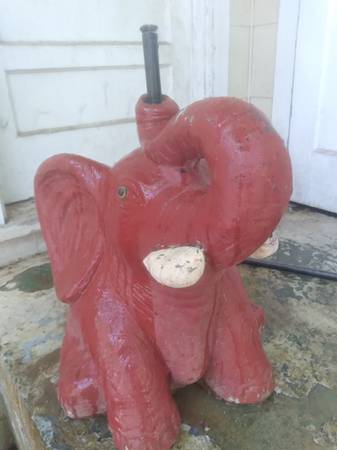 Roll Tide "Big Al" Concrete Sprinkler/Fountain/Statute 1