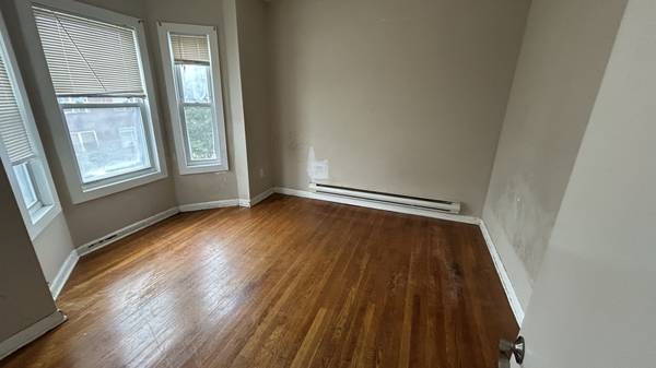 $2,795 / 3br - Roxbury 3 Bed/1 Bath Apartment | Near Dudley Square (Roxbury)63699487986561121