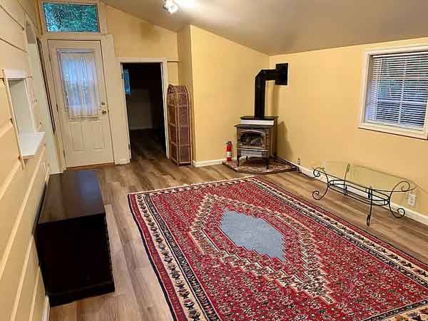 $800 / 1br - 700ft2 - Charming 1 bed 1 bath home! (Monte Rio, CA)64055521921795121