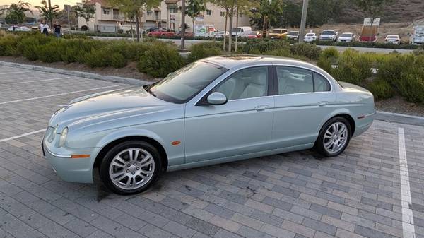 2005 Jaguar S-Type 3.0 Sedán. ¡EN CONDICIÓN IMPOLUTA! VER FOTOS, POR FAVOR. - $1.499 (LLAME AL 818-620-9673. ¡FUNCIONA COMO NUEVO!)63436935945857121