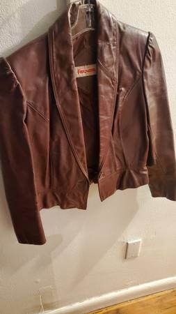 Ladies Leather Jacket OBO 1