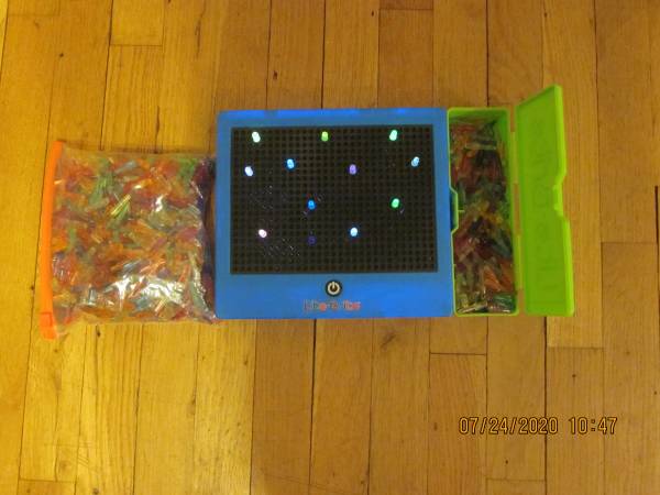 Lite brite toy 1