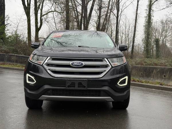 2017 Ford Edge Titanium - Navigation - Rearview Camera 1
