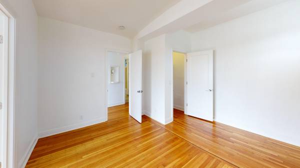 $3,045 / 558ft2 - Gorgeous Studio with Modern Design with Good View! Unit 506 (sunset / parkside)63847021828993124