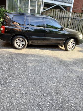 2006 Toyota Highlander Hybrid - $2,400 (Washington)63616306406531128