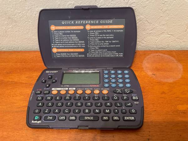 SHARP MEMO MASTER ORGANIZER 1