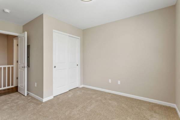 $1,800 / 2br - 959ft2 - 2 BD, Kitchen Pendant Lighting, Two Tone Interior Paint (8300 Sheridan Boulevard, Westminster, CO)63973361132930122