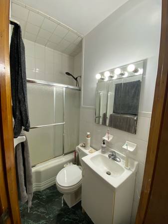 $1,200 / 2br - Room Available in Beautiful South Slope (Brooklyn)63874743463043123