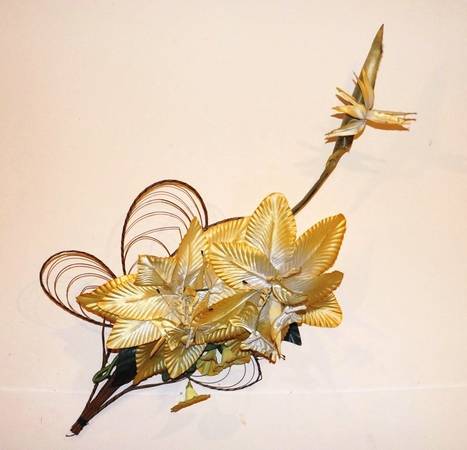 Silk Flowers wall decoration 1