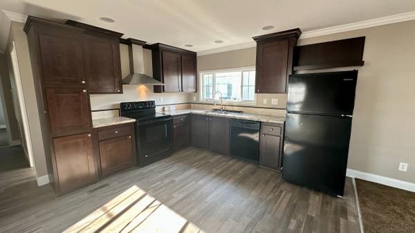$1,479 / 3br - 1216ft2 - Upgraded 3 Bed / 2 Bath Home with Driveway & Lake Views – Don’t Wait! (Jacksonville)64014801194242122