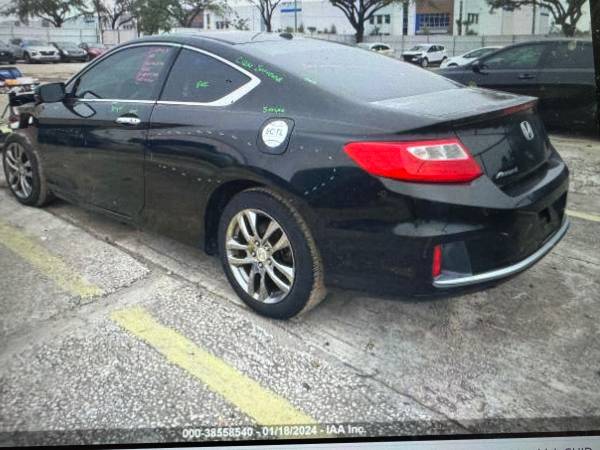 2015 Honda Accord Sport Doors interior - $20 (Modesto)63471042535171120