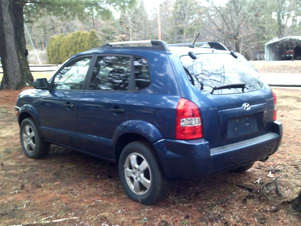 2007 Hyundai Tuscon - $3,20063477845572097122
