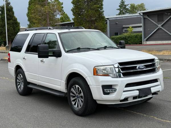 2015 Ford Explorer XLT 4x4 - $8,45063617194342529120