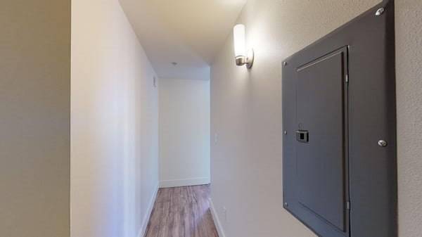 $1,519 / 1br - 525ft2 - Live the dream life in our gorgeous community! Stop by for a tour! (Seattle - Downtown Seattle)63659648107393123