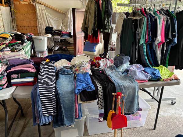 Yard sale photo