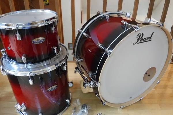 Brand new Pearl Decade Drums 24/13/16 w/mounts, arm and legs 1