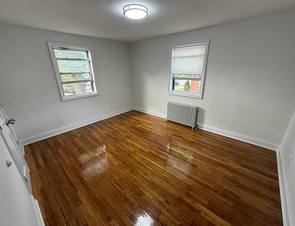 $1,400 / 2br - Apartamento de 2 habitaciones en alquiler en East Tremont (Bronx)63862609479427123