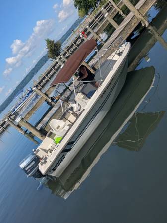 1987 WINNER 18' FT CENTER CONSOLE BOAT MOTOR AND TRAILER 1