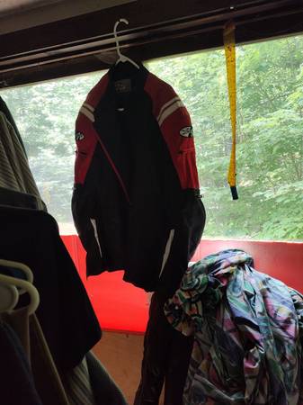 X Large motorcycle jacket 1