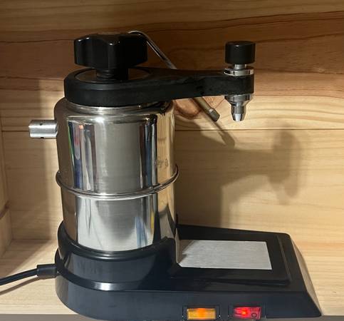 Bellman Electric Espresso / Milk Steamer 1