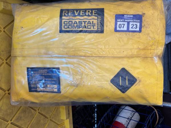 6 man life raft never used never open when bought new 1