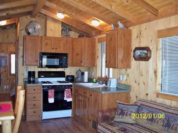 $1,500 / 1br - 300ft2 - *****CABIN ON THE POND***** (Yuma)64214140381571124