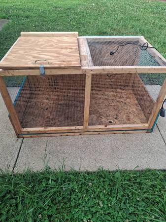 Brooder box 1