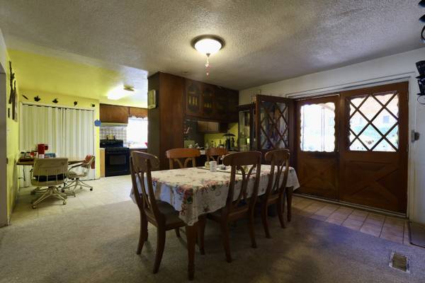 $399,900 / 2br - 1636ft2 - OFF MARKET- 2 habitaciones 1 baño Propiedad de Inversión Disponible (Santa Fe, NM)63659815365633124