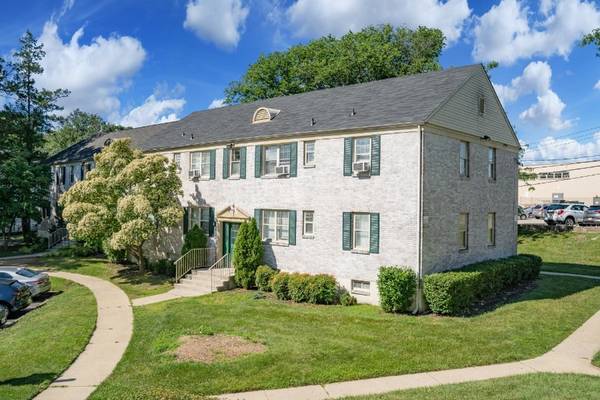 $1,505 / 2br - Pet-Friendly, On-Site Management, 2/bd 1/ba (6306 Holly Ln, Baltimore, MD)63694891301763123