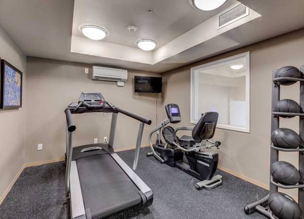 $1,339 / 1hab - 525 pies² - Pagos en línea disponibles, Amplios armarios, Todos los pasillos tienen barandillas (9001 NE 54TH ST, Vancouver, WA)63845977707009122