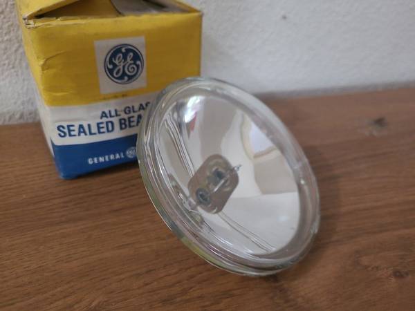 GE 4546-1 Hand Lantern Bulb 4.7V 0.5A 1
