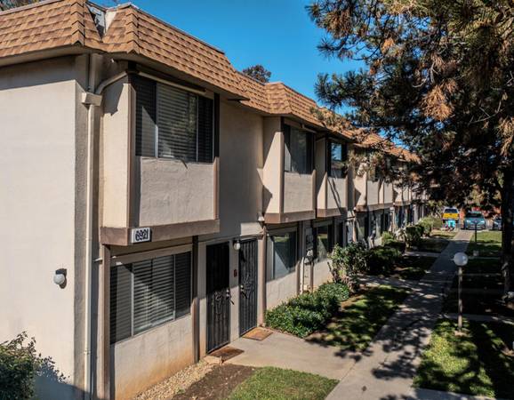 $1,600 / 1br - MOVE - SAVE $500 on RENT - On-Site Laundry Care Center, Secure& Gated (Sacramento)64043836725377123