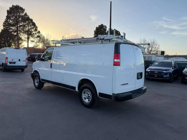 2019 Chevrolet Express 2500 Cargo  4X4 4WD Chevy Van 3D Van - $26,900 (King Auto)63612160281091124