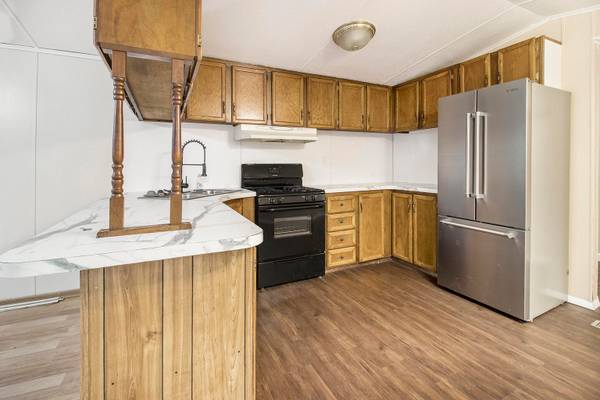 $210,000 3-bed home on 1.7 acres with LAND CONTRACT TERMS! (Newaygo, MI)64308911506434123