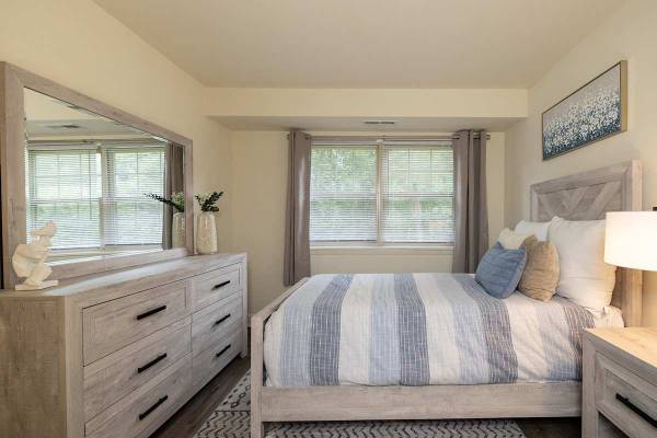 3 Bed, Private Swimming Pool, Microwave 1