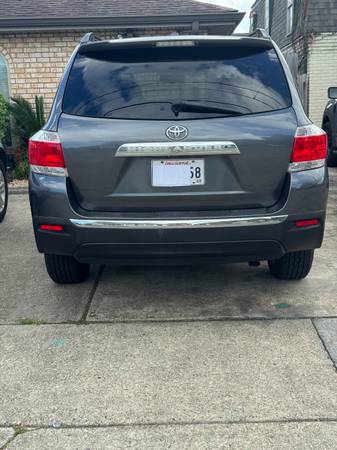 2011 TOYOTA HIGHLANDER - $10,900 (METAIRIE)63438974589185123
