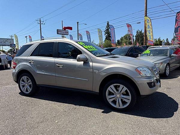 2009 Mercedes-Benz M-Class ML 350 4MATIC AWD 4dr SUV (6215 SE 82 AVE P - $4995.0063475368276739121