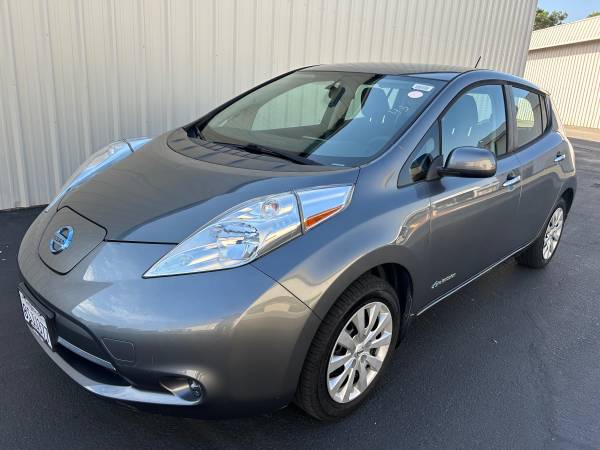 2017 Nissan Leaf *All Electric* Low Miles! 1