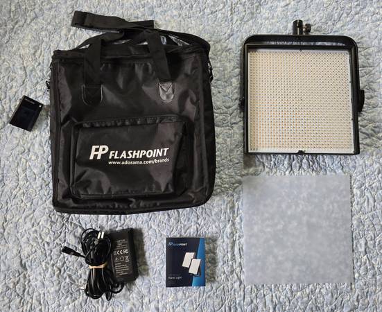 Flashpoint CL-1300B LED Panel Light - BiColor 1