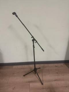 Microphone Stand 1