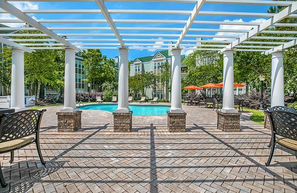 $1,470 / 1br - 1049ft2 - ¡APARTAMENTOS ESPANTACULARMENTE GENIALES DISPONIBLES EN PALMETTO CREEK!! (RIVER RIDGE)63791970056707122