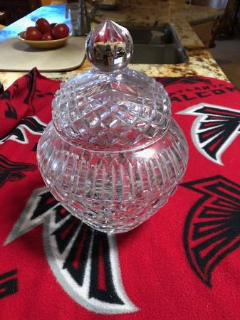 Crystal Cookie Jar 1