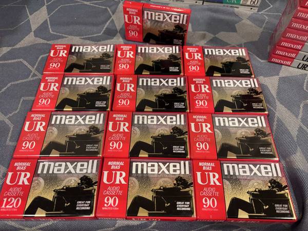 MAXELL UR 90 audio cassette (13 ps gold edition) new 1